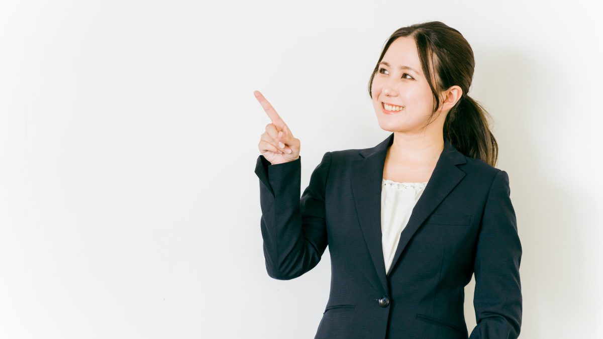 「落ち着いて」を英語で伝える方法は？相手に冷静さをキープしてもらう表現のコツ