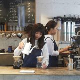 日本のコーヒースタンド店員を英語で解説！特徴や役割、必要なスキルも紹介！