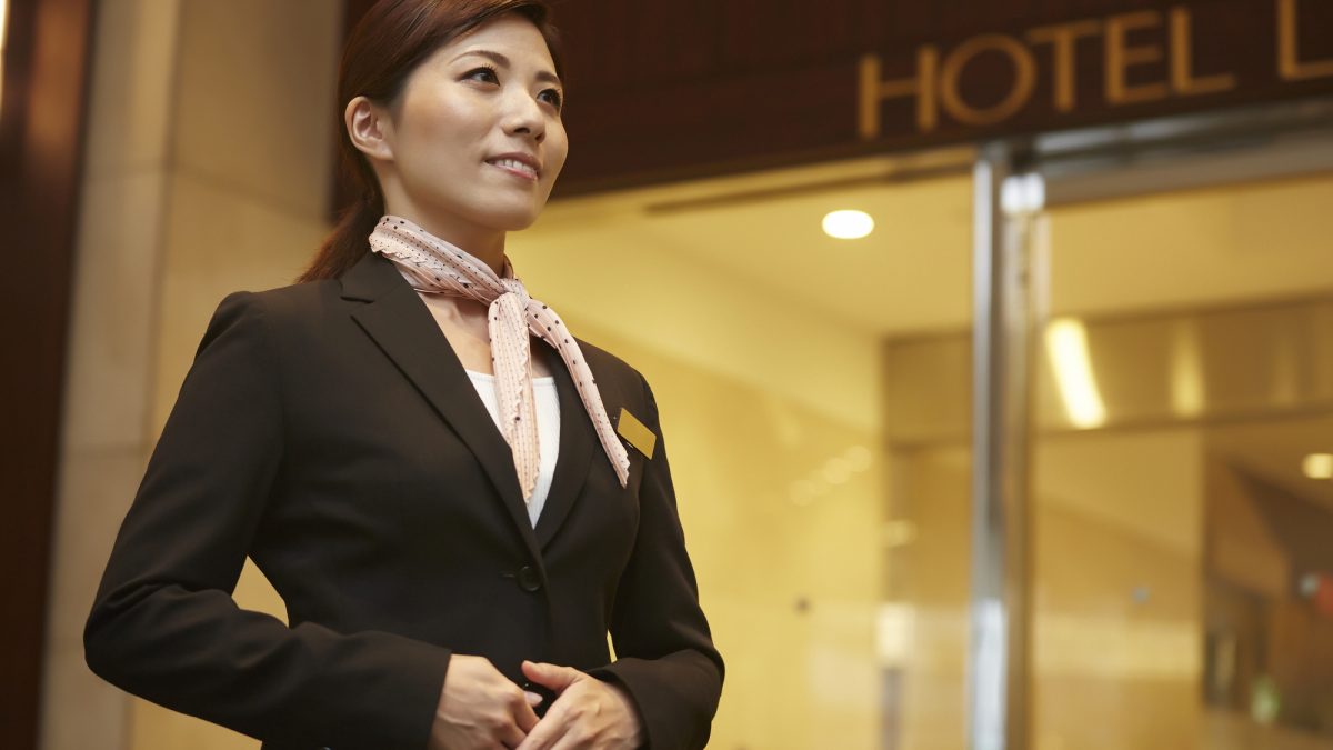 5つ星ホテル（ラグジュアリーホテル）スタッフ：お役立ち英単語とロールプレイングで英語力アップ！