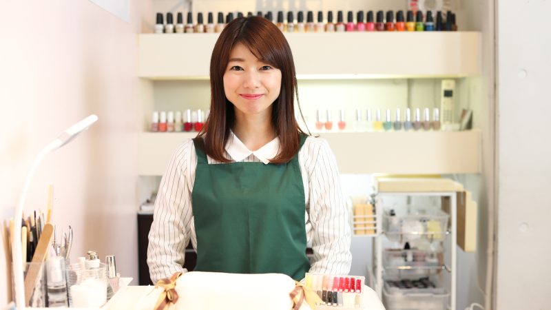 日本と海外のネイルサロンの違いとは？ネイリストや販売員が押さえたい文化と接客ポイント