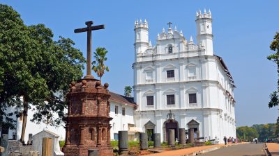 インドの世界遺産「ゴアの教会群と修道院群」とは？「東方一の貴婦人」を英語で巡る