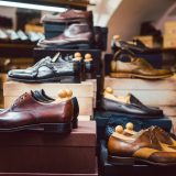 紳士靴売り場店員の仕事を英語で説明！業務内容や日本の革靴文化をわかりやすく紹介