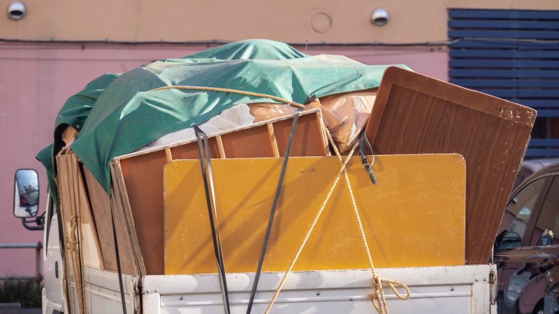 「回収する」を英語で何て言う？リコールなど関連用語まで徹底解説！