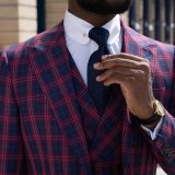 「身なりを整える」を英語で何て言う？身だしなみに関する表現を解説！