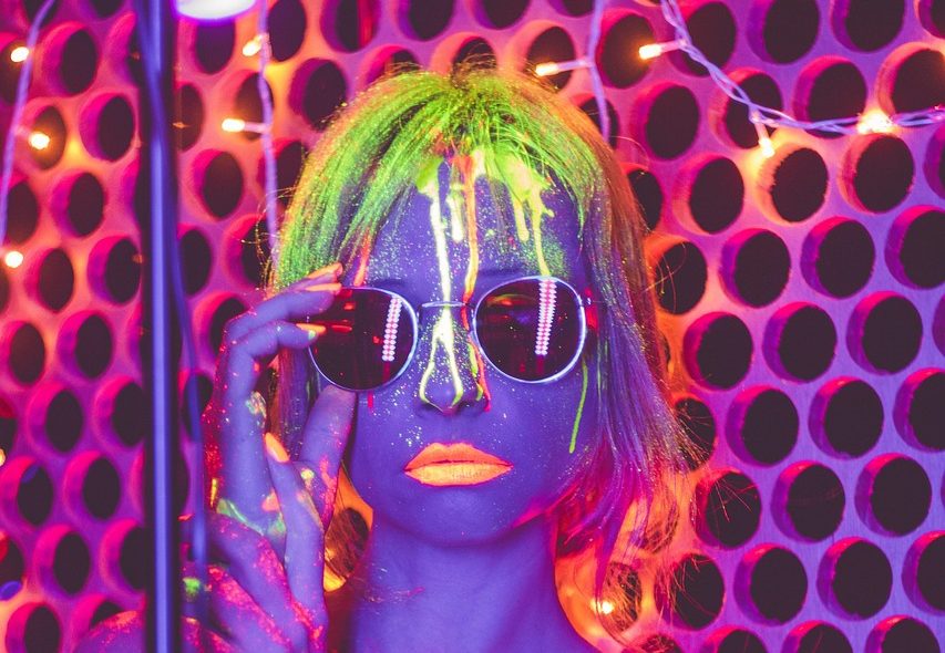 オノマトペ「チカチカ」の意味