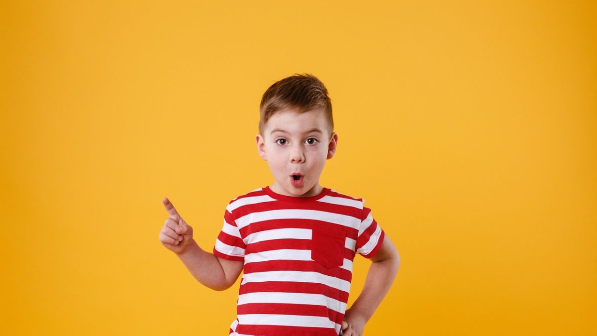 今話題の「プロセカ放送局」とは？たまごっちコラボを英語で話そう！