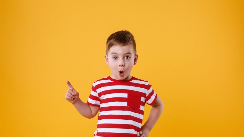 今話題の「プロセカ放送局」とは？たまごっちコラボを英語で話そう！