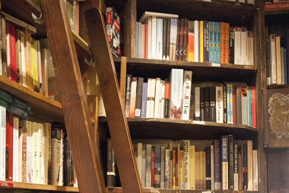 古本屋で役立つ英単語