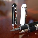 万年筆・インク専門店店員の仕事を英語で説明！業務内容から文化背景までわかりやすく紹介