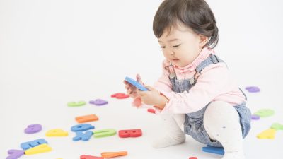 ”言葉”が育つのは「安心できる場所」から。英語も、日本語も、心も育てる保育とは？