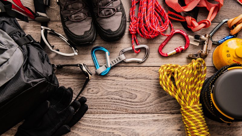 日本の登山用品専門店店員の仕事を英語で説明してみよう