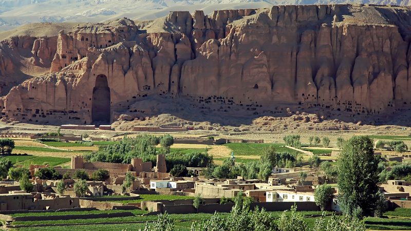 英語と学ぶアフガニスタンの世界遺産「バーミヤン渓谷」の歴史と仏教遺産