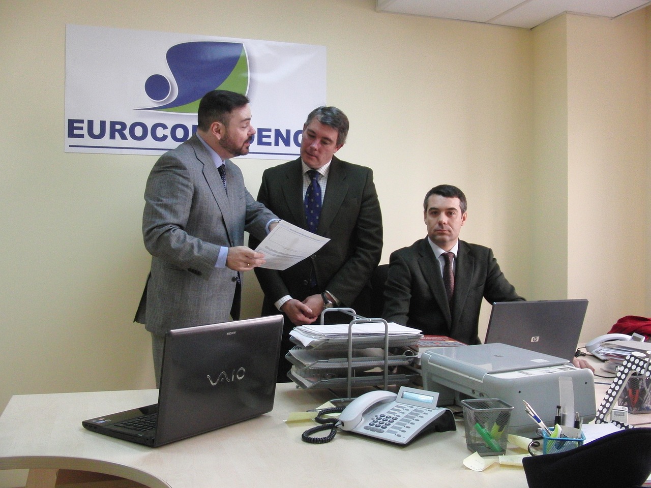 「確認する」を英語で何て言う？