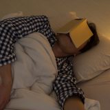 「寝落ち」は英語でどう言う？つい眠ってしまうあの瞬間の表現を紹介！