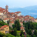 イタリアの世界遺産「ピエモンテとロンバルディアのサクリ・モンティ」とは？聖なる山の旅を英語で！