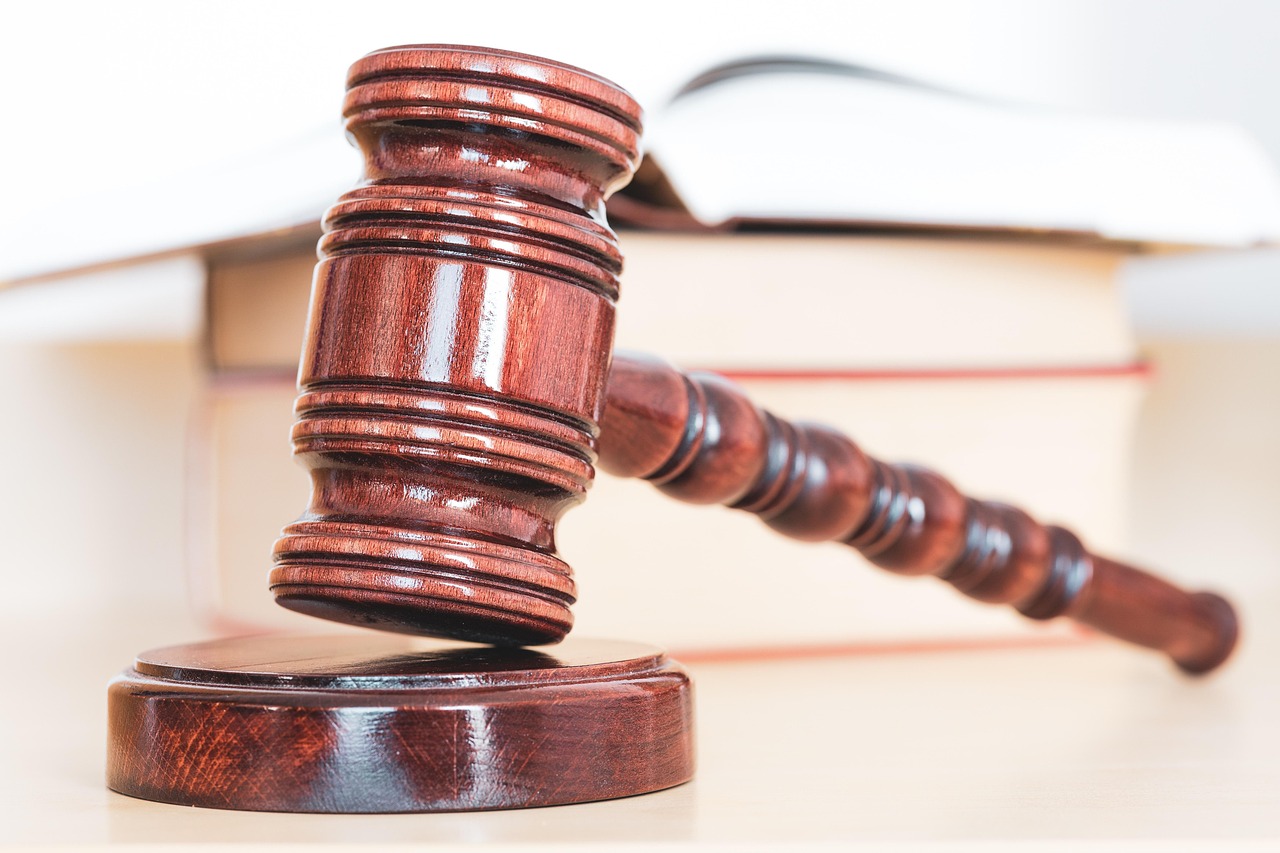 「裁判所」は英語で“court”