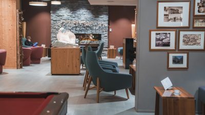 アートホテルスタッフの仕事を英語で説明！業務内容や日本のアートホテルの特徴をわかりやすく紹介