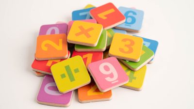 「数量」は英語でなんて言う？「個数」や「量」など関連表現の使い分けも解説