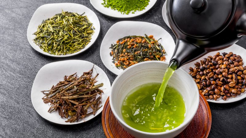日本茶専門店店員の仕事を英語で説明！茶葉の違いや淹れ方をわかりやすく解説