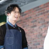 アートカフェ／ギャラリーカフェ店員｜作品案内から食事の提供まで！お役立ち英単語とロールプレイング