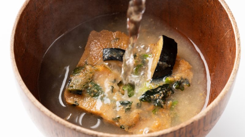 フリーズドライの味噌汁はなかなかイケる、って英語でなんていう？味噌汁の数え方も解説