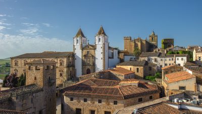 スペインの世界遺産「カセレス旧市街」を英語で。映画の舞台にもなった歴史の街へ