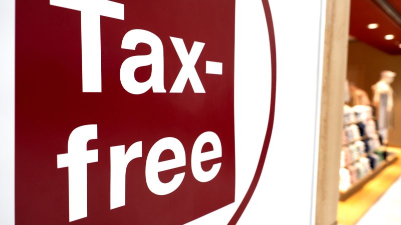 免税店スタッフの仕事を英語で説明！業務内容や日本の免税店文化をわかりやすく紹介