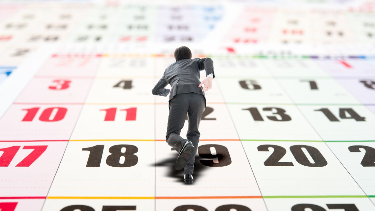 TOEIC®公開テストの2025年度日程！テストの種類により異なる日程を整理