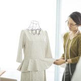 ファッションデザイナーの英会話｜制作・打ち合わせに役立つ英単語とロールプレイング