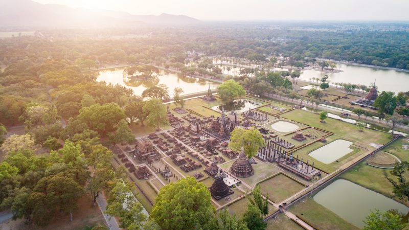 世界遺産「古代都市スコータイと周辺の古代都市群」とは？タイ文明の原点を英語で！