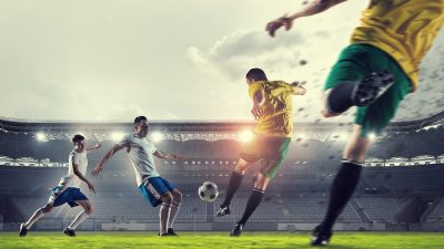 サッカー選手の英会話｜試合や練習で役立つ英単語とロールプレイング