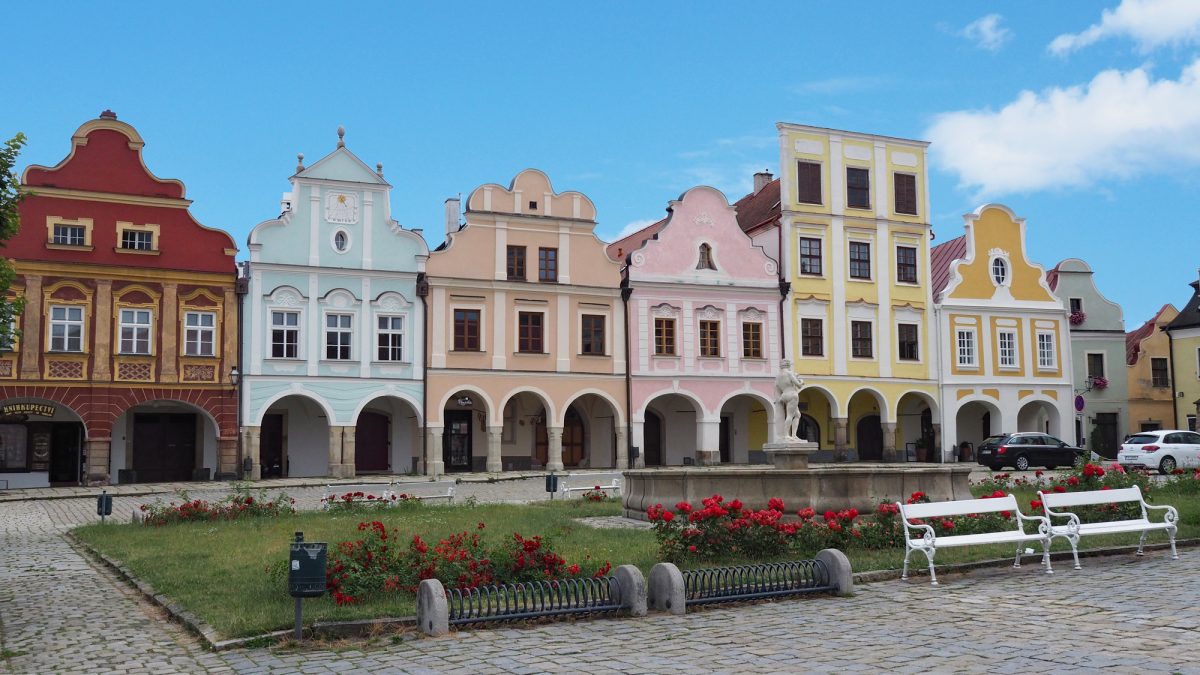 チェコの世界遺産「テルチ歴史地区」とは？モラヴィアの真珠を英語でめぐる