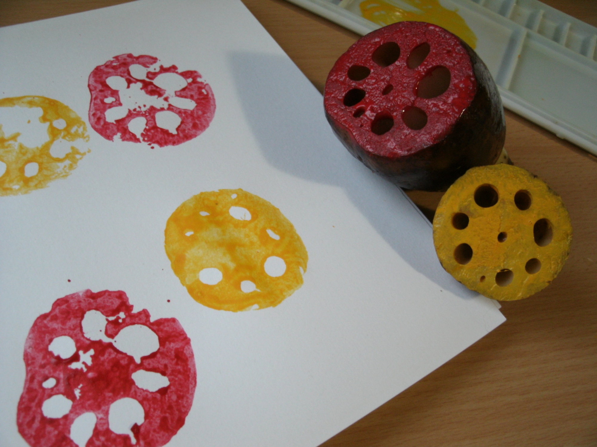 子どもと一緒に作る「世界に一つだけの英語年賀状」アイデア