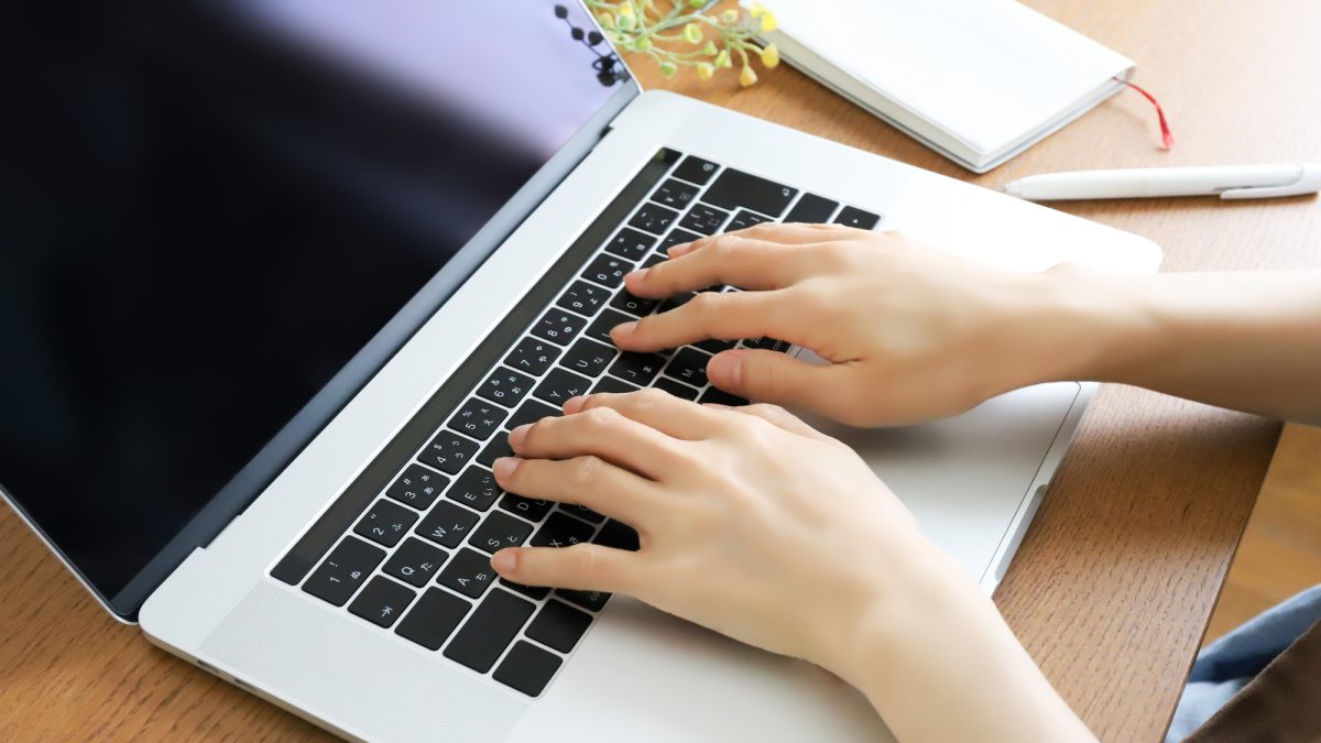 TOEIC®テストの申込方法は？受験手続きや受験料などについてもわかりやすく解説