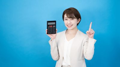 TOEIC®テストの受験料はいくら？支払方法や割引制度についても解説