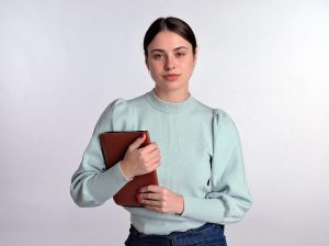 「担任の先生」は英語で何て言う?学校で使える表現をまとめて紹介| Kimini英会話