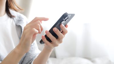 “リムる”は英語で何て言う？意味やフォロー解除の関連表現完全ガイド