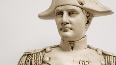 【フランス革命の英語】革命の歴史、18世紀革命、フランス皇帝・ナポレオンを紹介