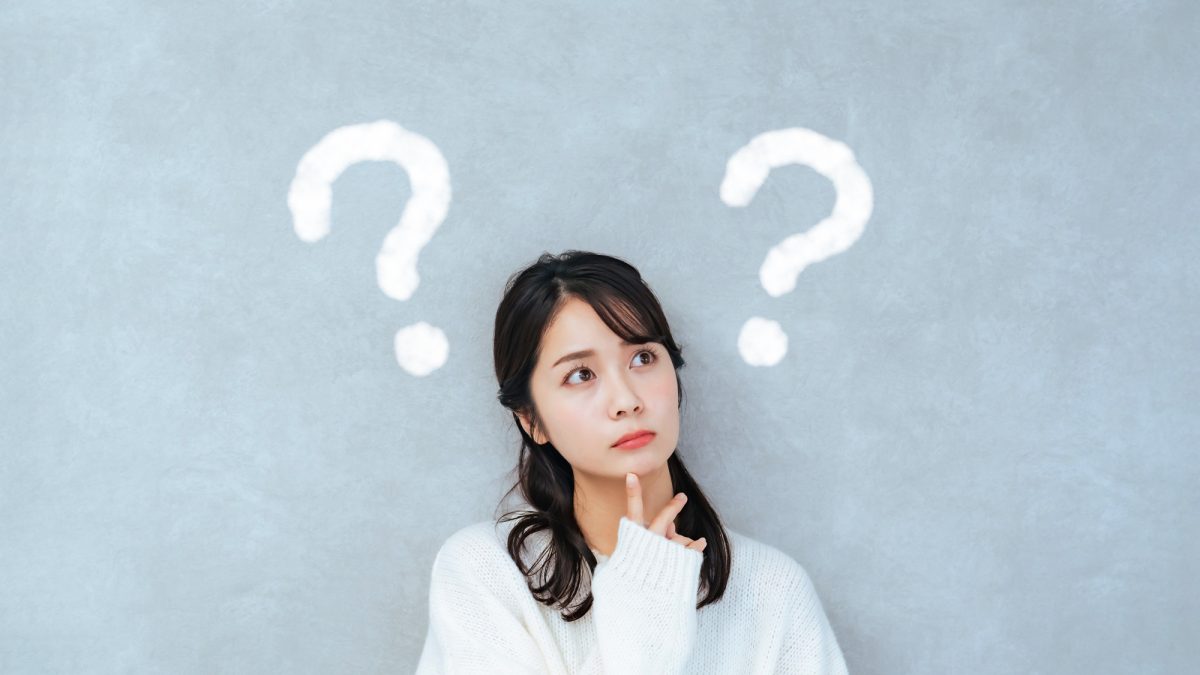 「blah（ブラ）」の意味とは？「などなど」「～や～など」を意味する英語表現もご紹介