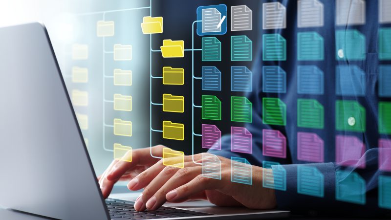 「アーカイブ（archive）」の意味とは？メールやインスタでの使い方をわかりやすく解説