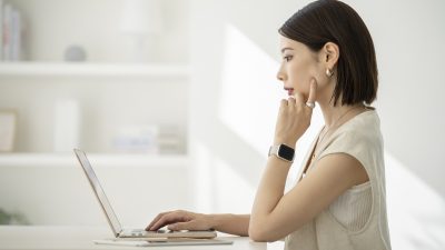 英文メールやメッセージの書き出し表現はどうする？失礼にならないためのポイント解説