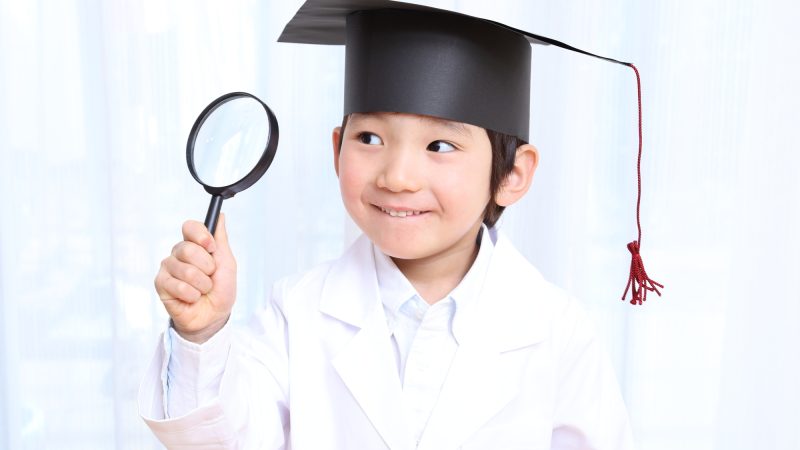 「知見」は英語でなんて言う？knowledgeの意味や「洞察」「見解」などの表現まとめ