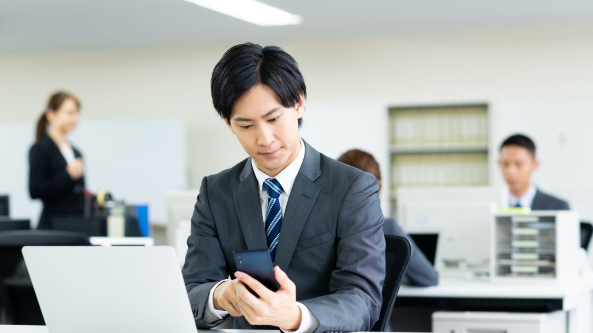 「謝罪」のフレーズは？英語ビジネスメール・メッセージのポイント【例文付き】