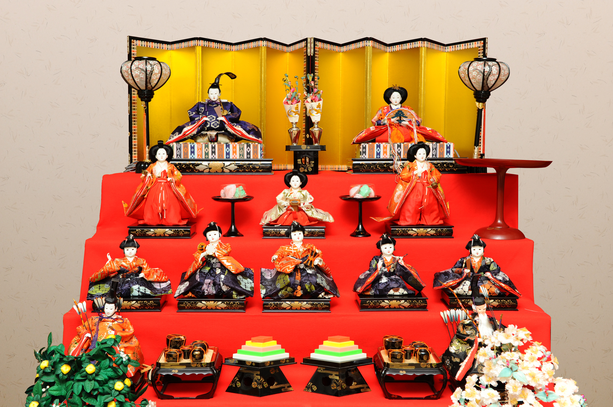ひな祭りとは?英語でどう説明する?