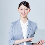英語ビジネスメールの「敬語」表現｜丁寧さを伝える基本と実践フレーズ
