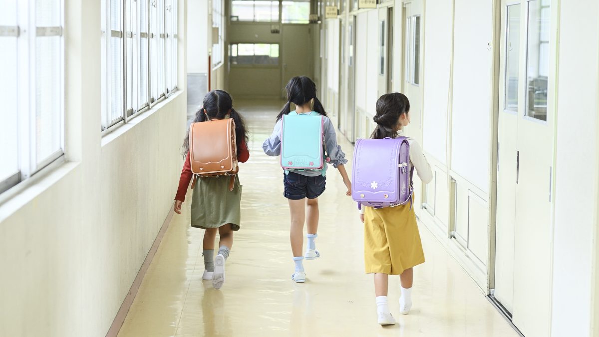聞き流しは意味ある？効果が出る条件とやり方　【小学生2人の実体験】