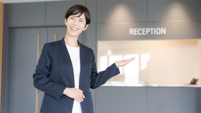 美術館・博物館スタッフの仕事を英語で説明！業務内容や日本のミュージアム文化をわかりやすく紹介