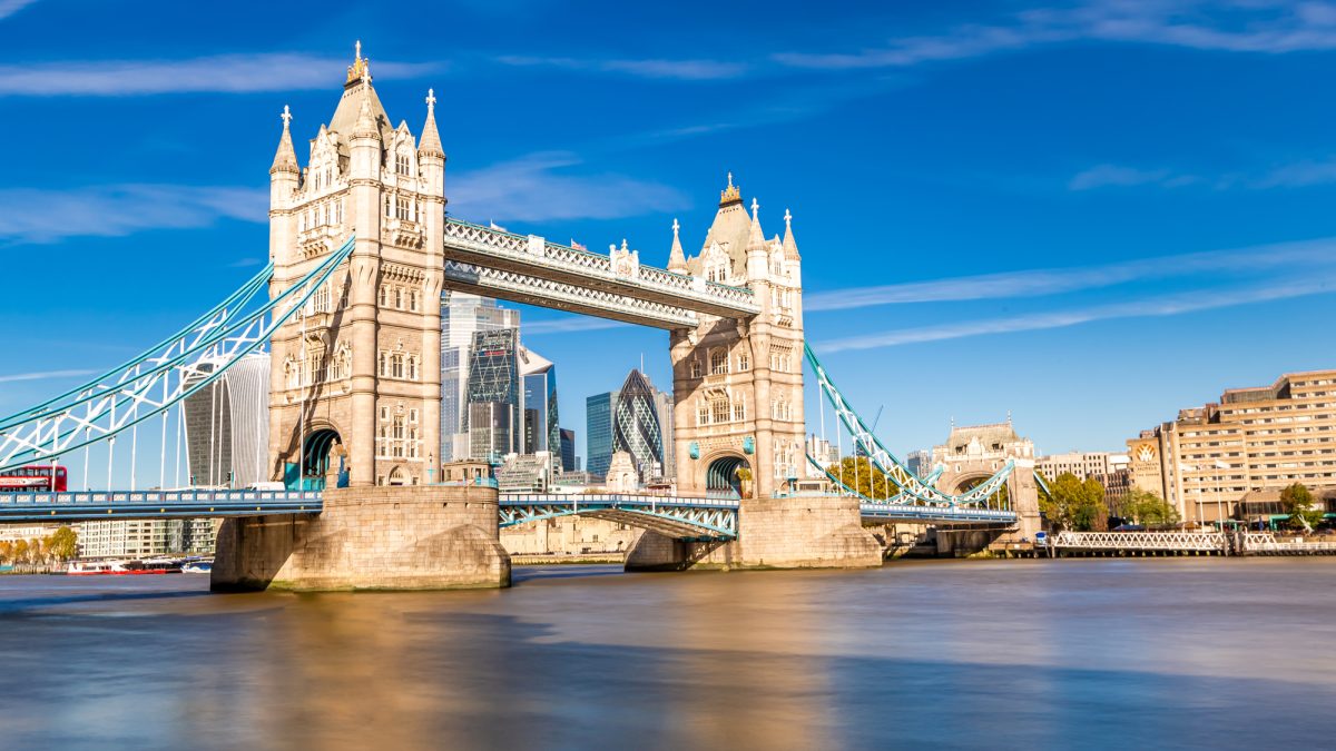 【イングランド】英語表現、UK/GB、ユニオンジャックやイギリスとの違いを解説