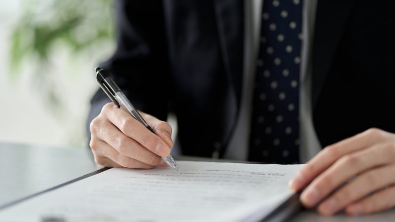 Incident Reportの書き方｜そのまま使えるテンプレートと事実を客観的に伝える表現例