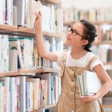 小学生の英語力は「繰り返し読むこと」で伸びる？話す力を支える「物語」の力